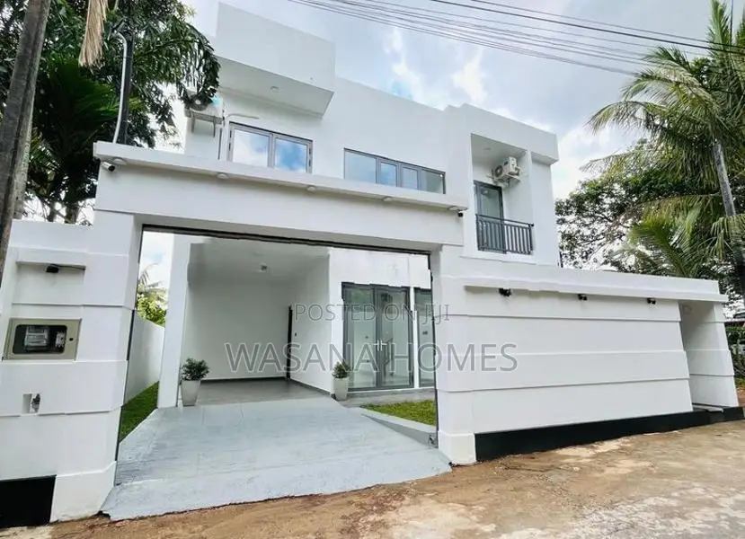 Solid House For Sale Piliyandala