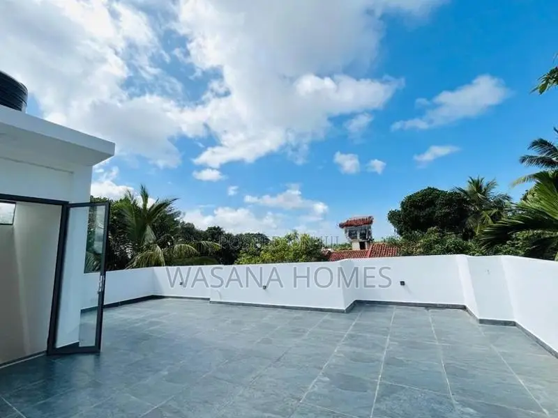 Solid House For Sale Piliyandala