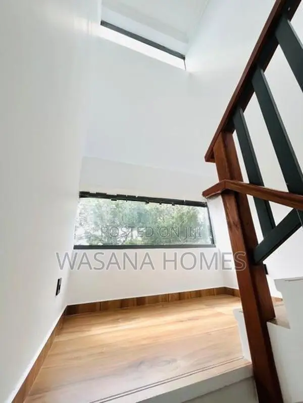 Solid House For Sale Piliyandala