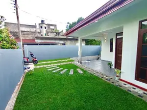 Super House for sale Piliyandala