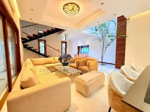 Battaramulla Architecture-Designed Brand New House for Sale
