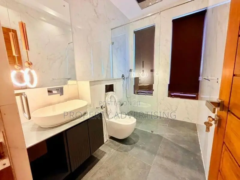 Battaramulla Architecture-Designed Brand New House for Sale