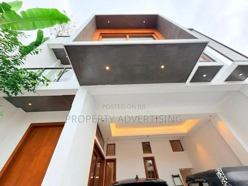 Battaramulla Architecture-Designed Brand New House for Sale