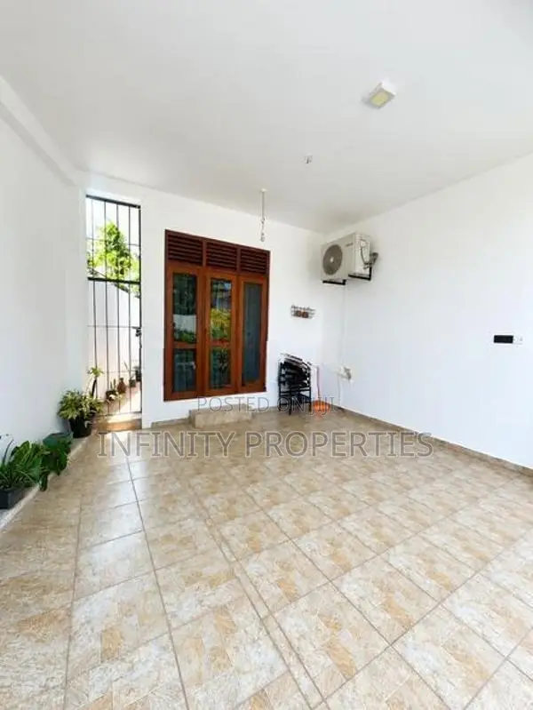 Brand New 2-Storey House for Sale - Pepiliyana Junction
