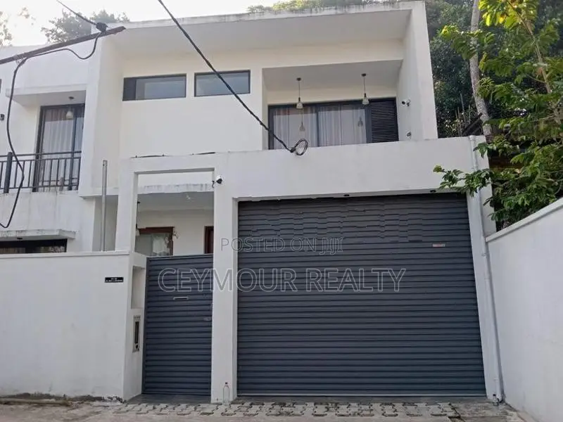 4 Bedroom Spacious House For Sale In Gothatuwa Kotikawatta