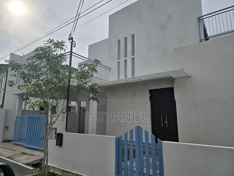 3 Bedroom Villa For Sale At Santorini Apartments/Resort Kadirana Negom