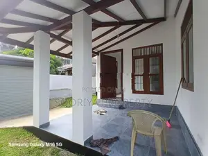 Brand New House for Sale in Piliyandala Miriswatta
