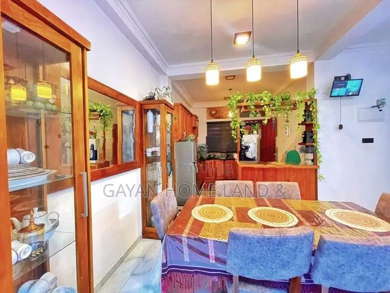 Luxury Three Storey House in Piliyandala Town Area. With Furnished