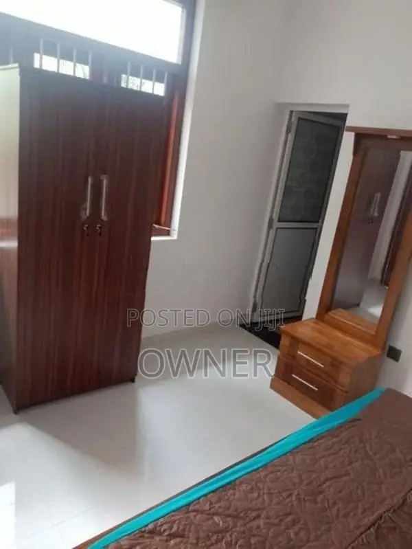 Luxury Air Condition Unit (full Furniture ) Rent Katunayake