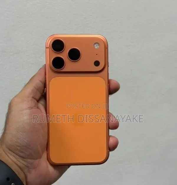 Apple iPhone 17 Pro 128GB (Used)