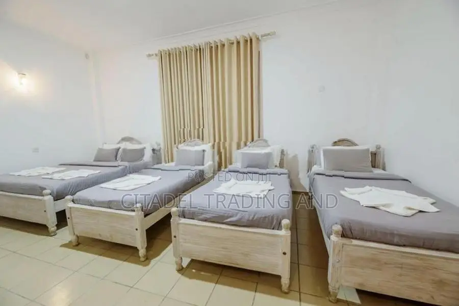 Premium Hotel For Sale In Nuwara Eliya - CC960