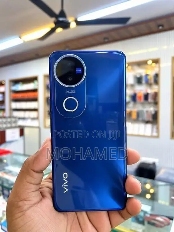 Vivo V50 (Used)
