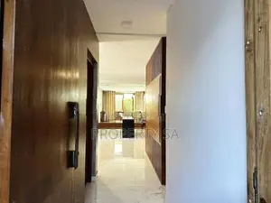 8 Bedroom Luxury House For Rent in Dehiwala with Swimming Pool