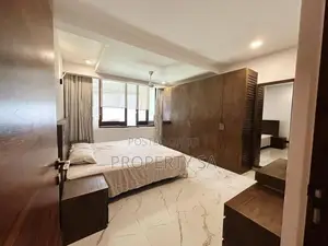 8 Bedroom Luxury House For Rent in Dehiwala with Swimming Pool