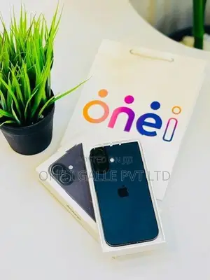 Apple iPhone 16 128GB (Used)