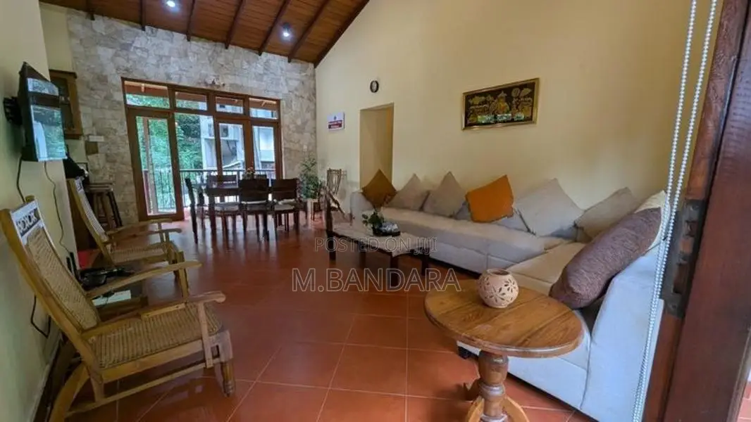 Luxury Apartment for Sale at Kandy Lake Round