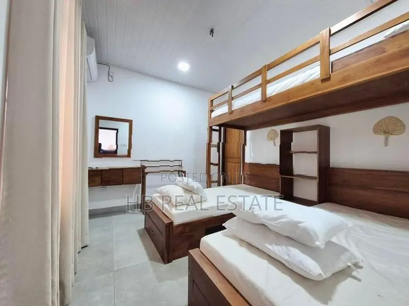 Architect Designed Two Story House For Rent In Nugegoda