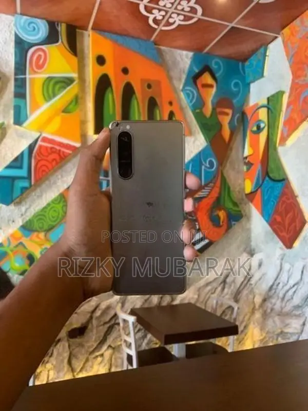Sony Xperia 5 III (Used)