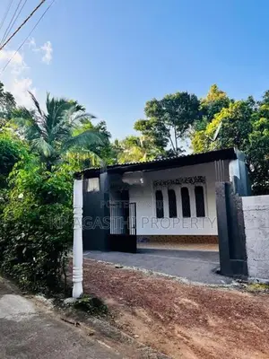 nugegoda ambuldeniya house for sale