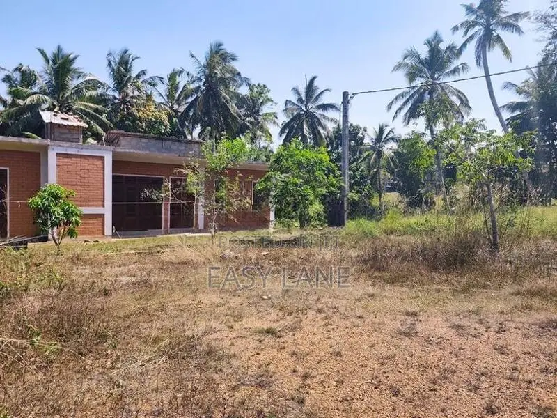 කළගෙඩිහේන නගර සීමාවෙන් පර්චස් 12.5