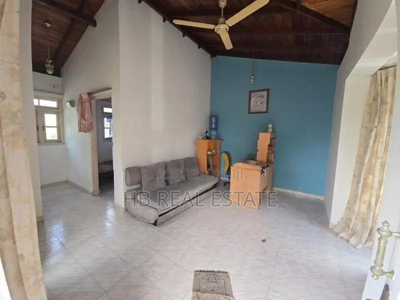 Almost Brand New Two Story House For Sale
