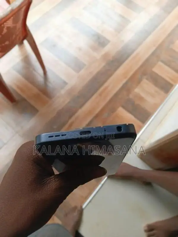 ZTE nubia V80 Plas (Used)