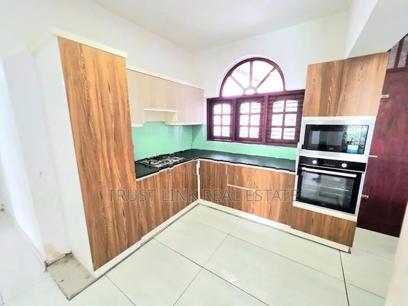 2 Story House For Sale In Wattala