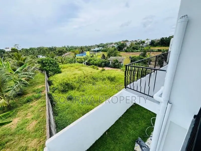 Brand New 2 Story House for Sale in Piliyandala