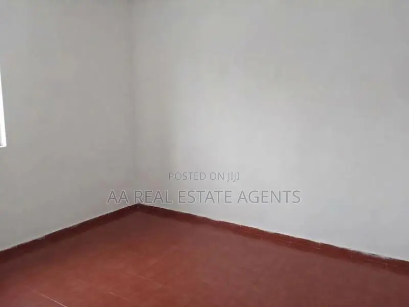 Two Storey House for Sale in Wellampitiya