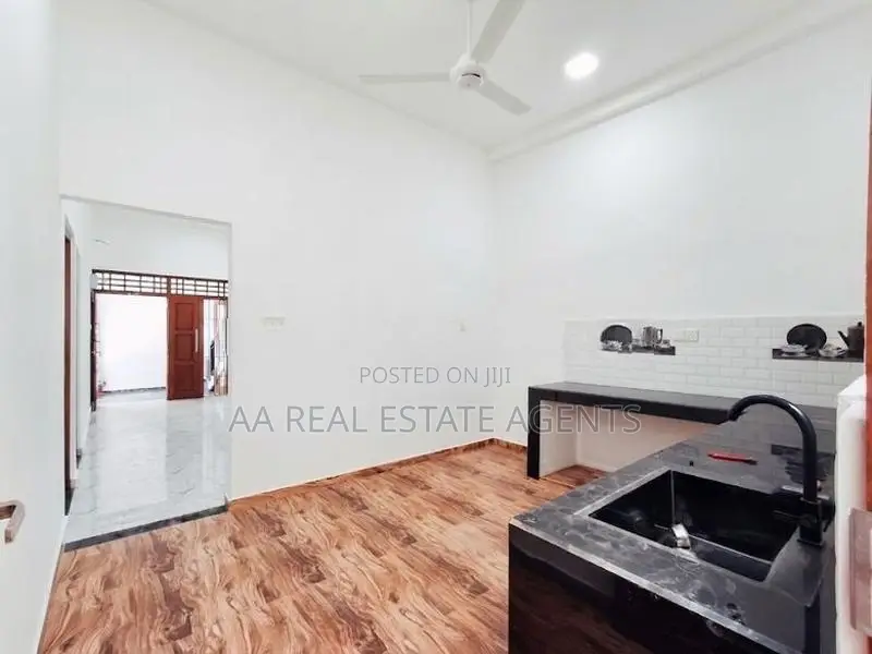 Brand New House with Slab for Sale in Wellampitiya