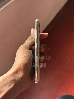 Samsung Galaxy S23 (Used)