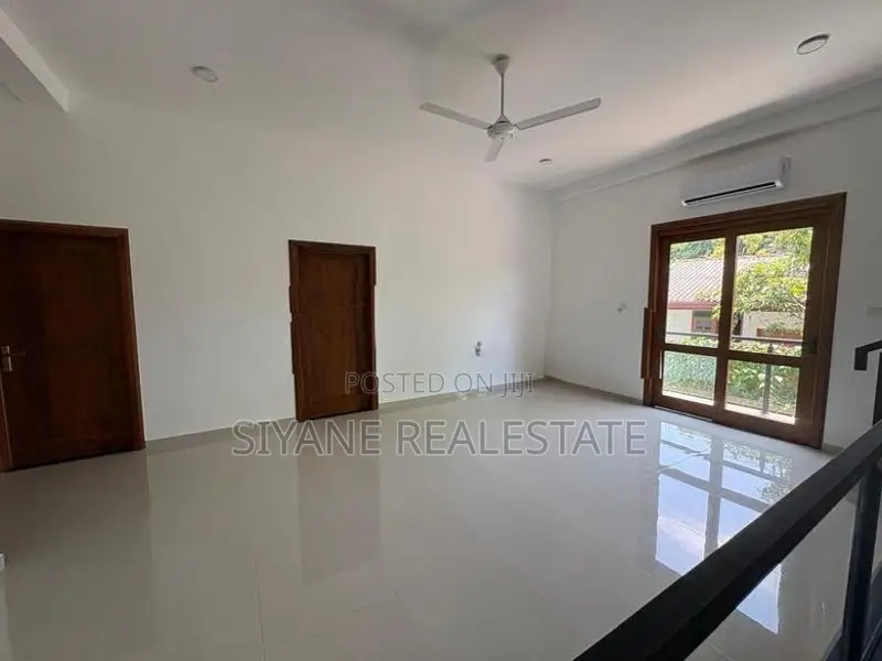 Luxury New House for Sale In. Boralesgmauwa