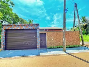 Brand New Uncommon Luxury Design Single Storey House in Piliyandala