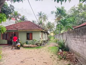 Road Facing Land for Sale in Negombo, Katunayake