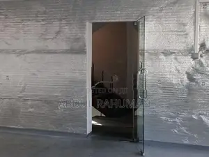 Commercial Space (1st Floor) in Colombo 4
