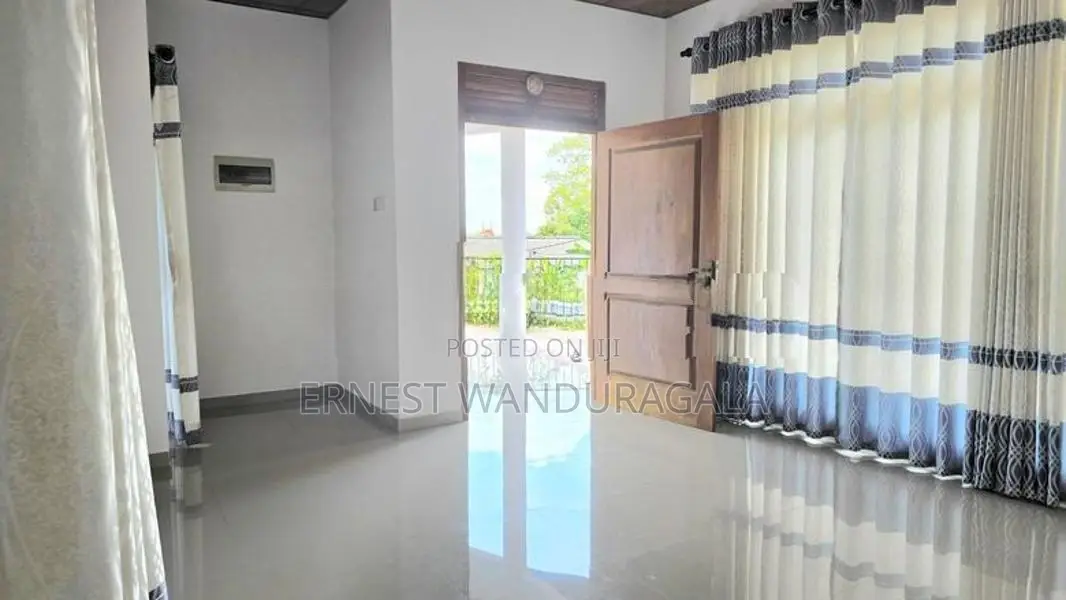 House for Rent in Colombo 15-.Hr666-