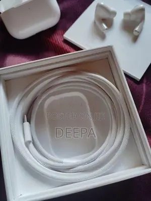 Apple AirPods Pro 2 Second Generation
