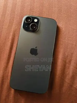 Apple iPhone 15 (Used)