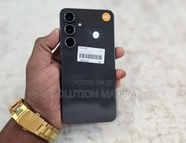Samsung Galaxy S24 FE (Used)