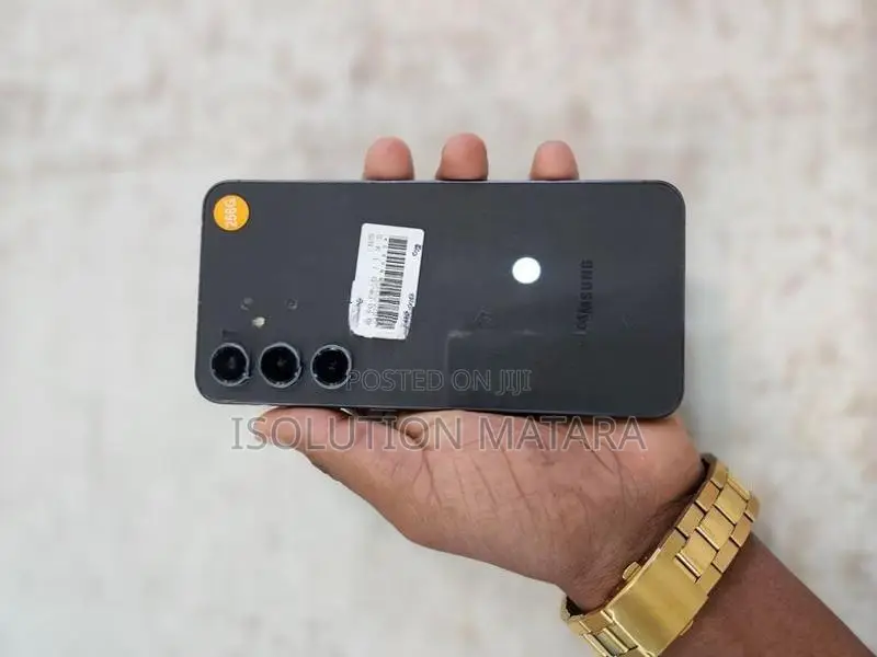 Samsung Galaxy S24 FE (Used)