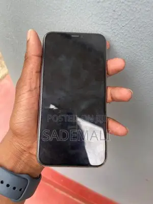 Apple iPhone 11 Pro (Used)