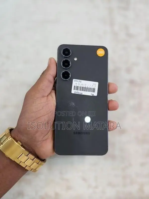 Samsung Galaxy S24 FE (Used)