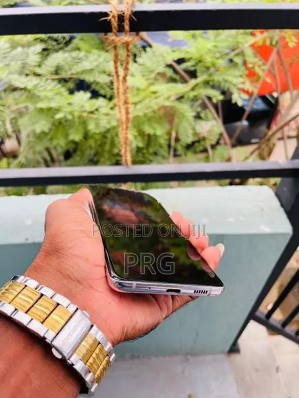 Samsung Galaxy Quantum 2 128GB (Used)