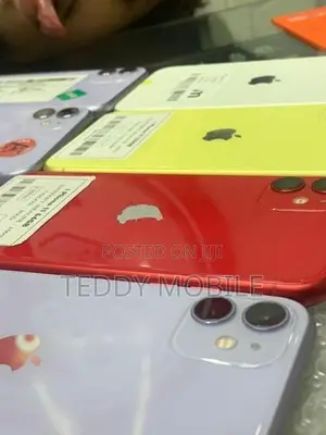 Apple iPhone 11 (Used)