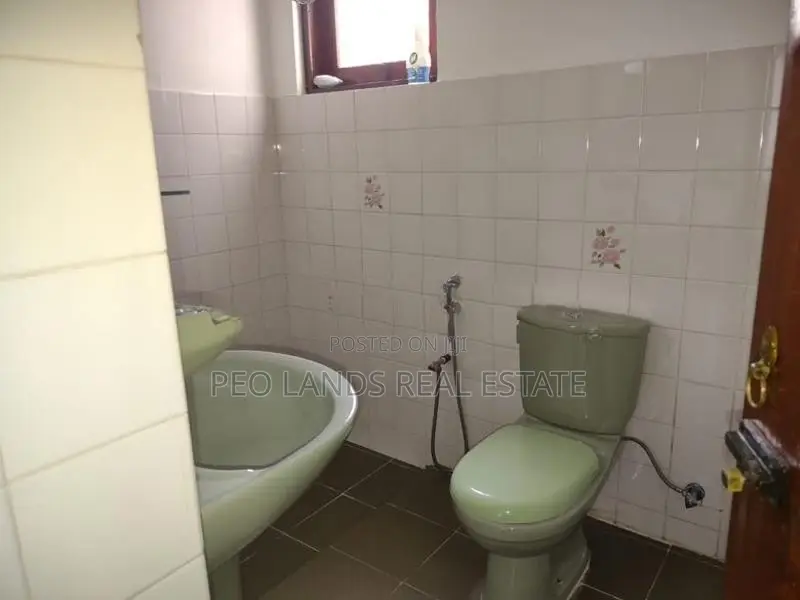 (PH935) Two Storey House for Sale in Nugegoda