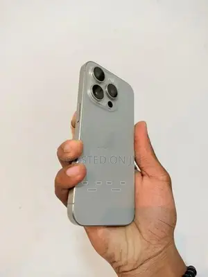 Apple iPhone 15 Pro 256GB (Used)