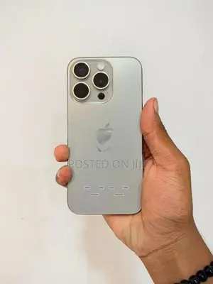Apple iPhone 15 Pro 256GB (Used)