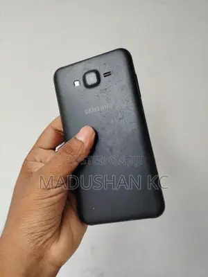 Samsung Galaxy J7 SIM (Used)