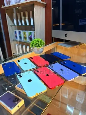 Apple iPhone 12 128GB (Used)