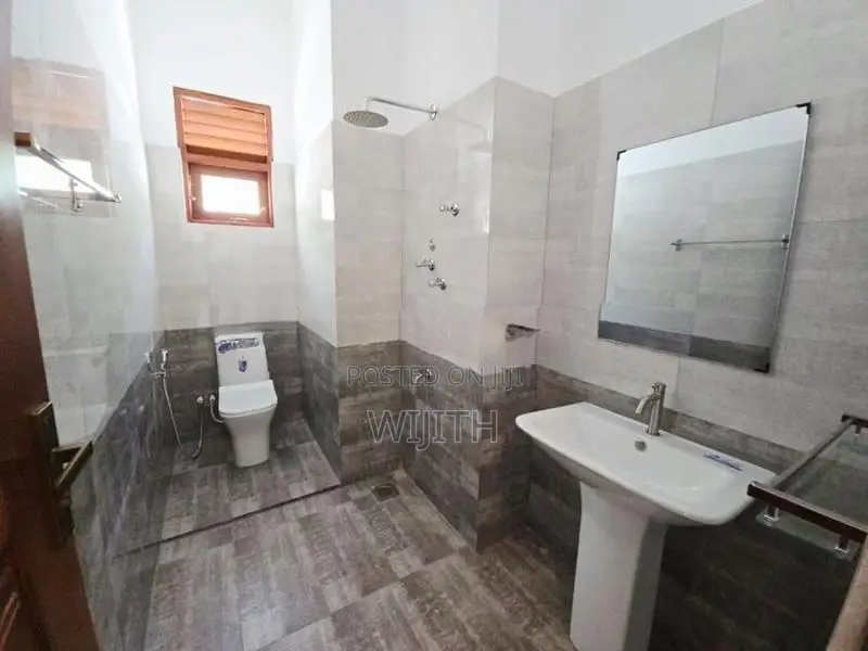 543dr Two Storey House for Sale in Kottawa